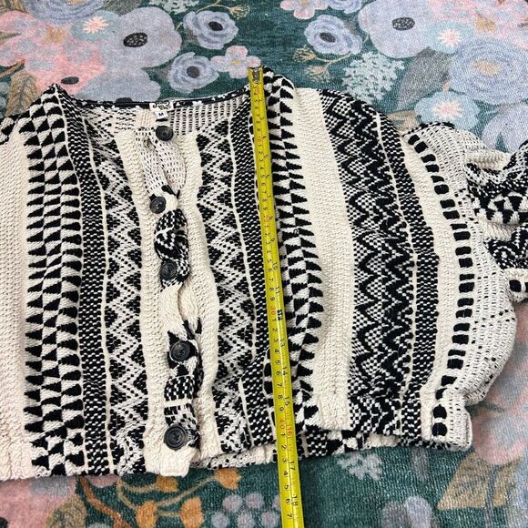 Ivy Jane Tribal Knit Aztec Button-Front Crop Cardigan Sweater Puff Sleeve Boxy - Picture 13 of 14